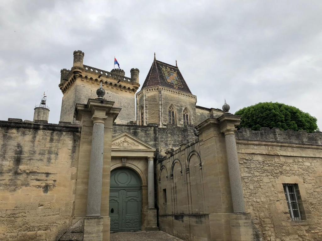 Uzes A Pied, Appartement Dans Cadre D'Exception エクステリア 写真